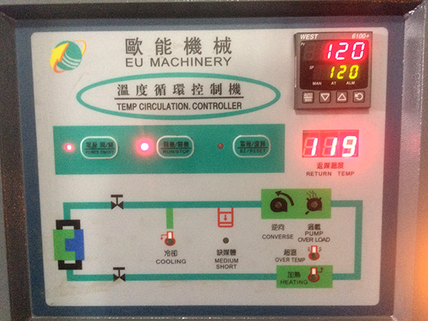 高溫油溫機噴油排氣操作方法